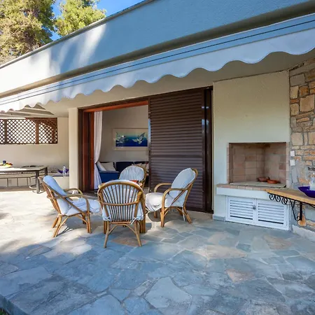 Villa Sani Citrine With Shared Pool *